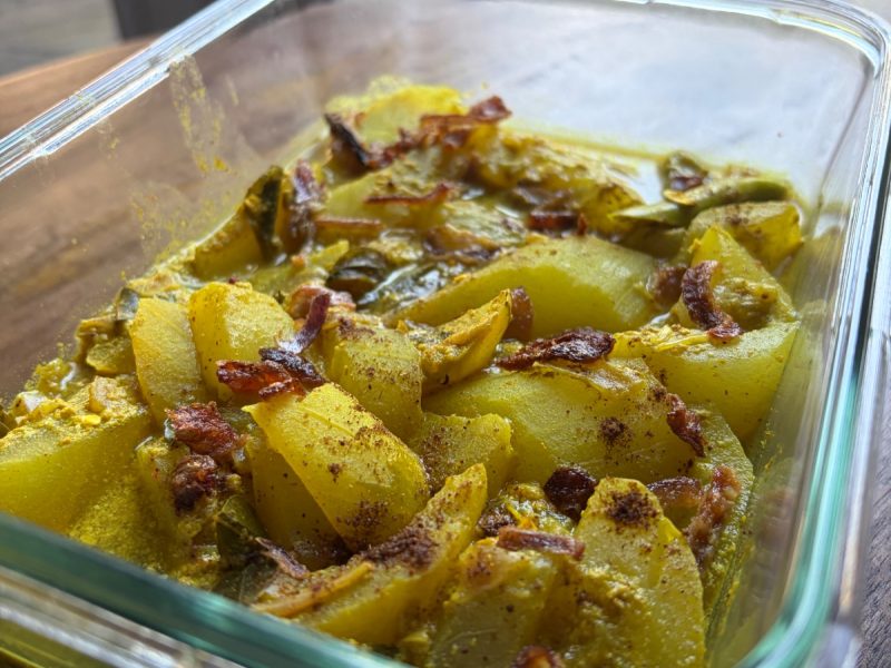 Mature Cucumber White Curry